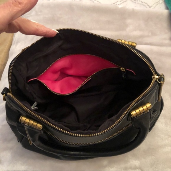 Elliott Lucca black leather Satchel (cross body bag) - Picture 8 of 17